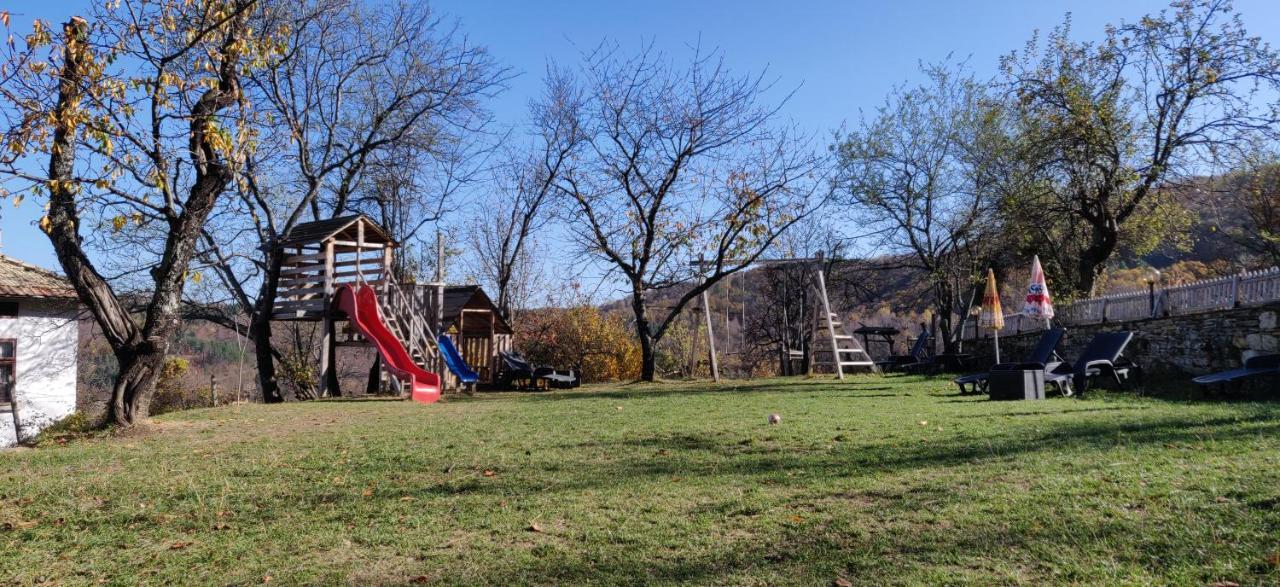 Старата Къща - Трявна Villa Exterior foto
